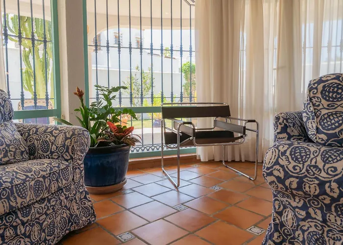 ヴィラ La Contenta Jardin Y Piscina En Conil Centro *