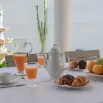 Villa La Contenta Jardín Y Piscina En Conil Centro *