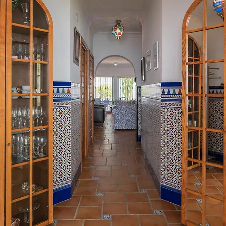 La Contenta Jardin Y Piscina En Conil Centro Conil De La Frontera